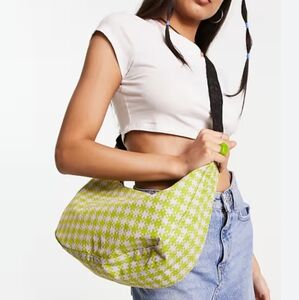 NWT BAGGU MEDIUM NYLON CRESCENT BAG IN PINK PISTACHIO PIXEL GINGHAM CHECK